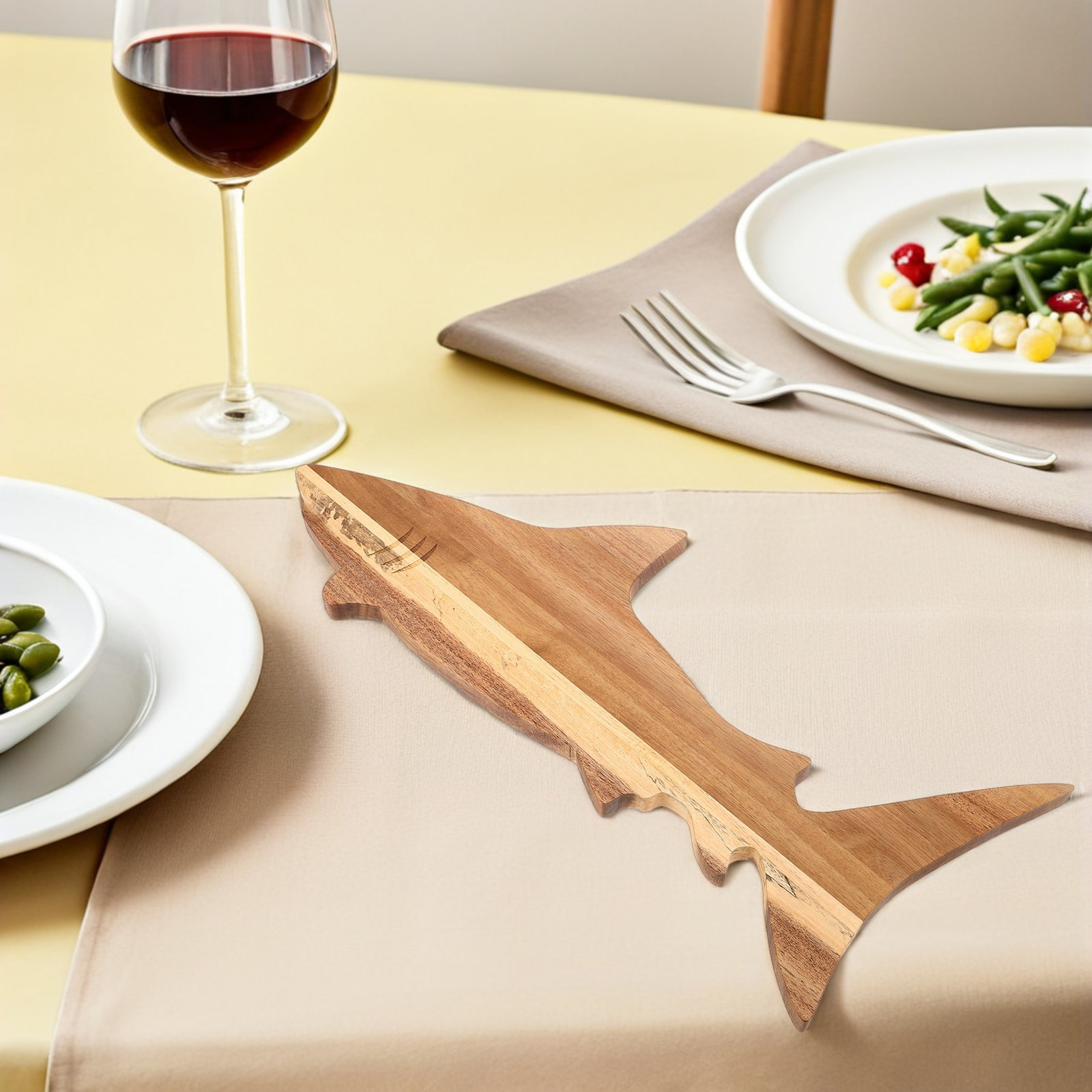 Haaienvormig hapjesbord van ac - Wooden Serving Tray recensie en prijs