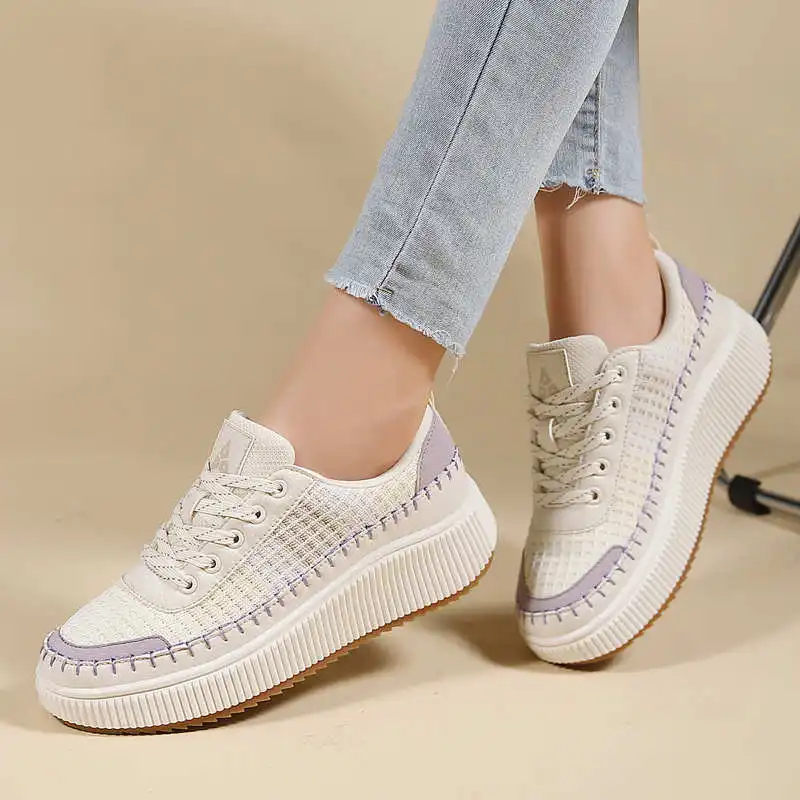 Bruine schoenen Dames Flats He - Luxury Lifestyle Grooming Lounge recensie en prijs